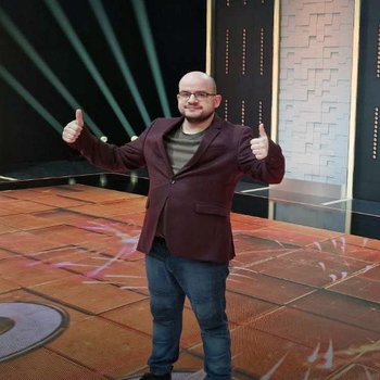 Filmbarátok Expressz: 'The Floor' nyertes Márkkal